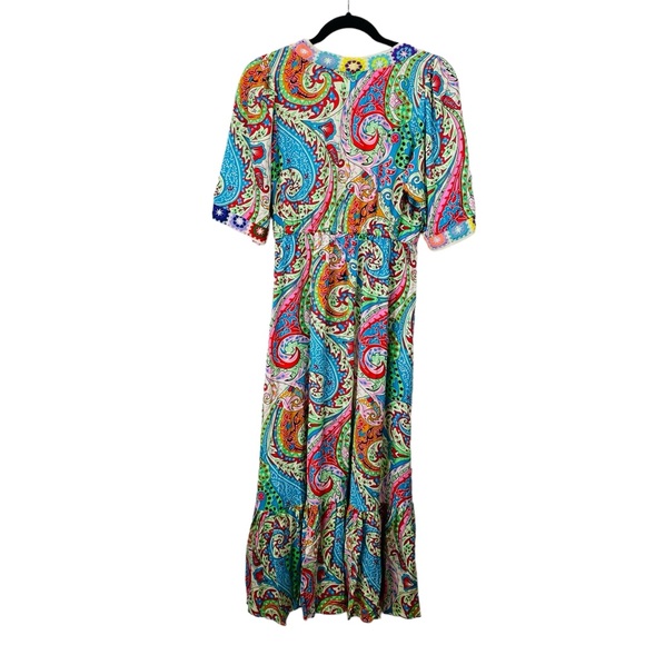 Daenery Maxi‎ Dress Womens Med Rainbow Short Sleeve Embroidered New VNeck Floral - Picture 3 of 9